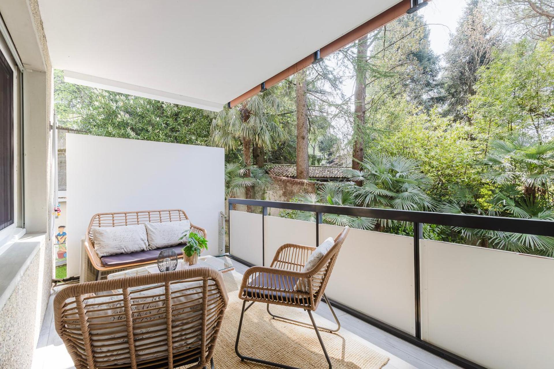 Luganersee, Pool, Strand, Parkplatz, Suite 204 Bissone Εξωτερικό φωτογραφία